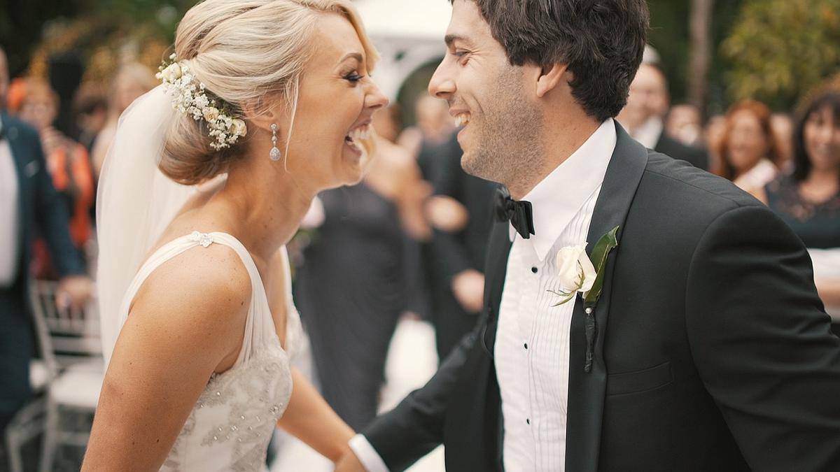 https://cdn.idntimes.com/content-images/post/20161222/wedding-725432-1280-12e2dc716968df0f0abdbc1bc705ef59.jpg