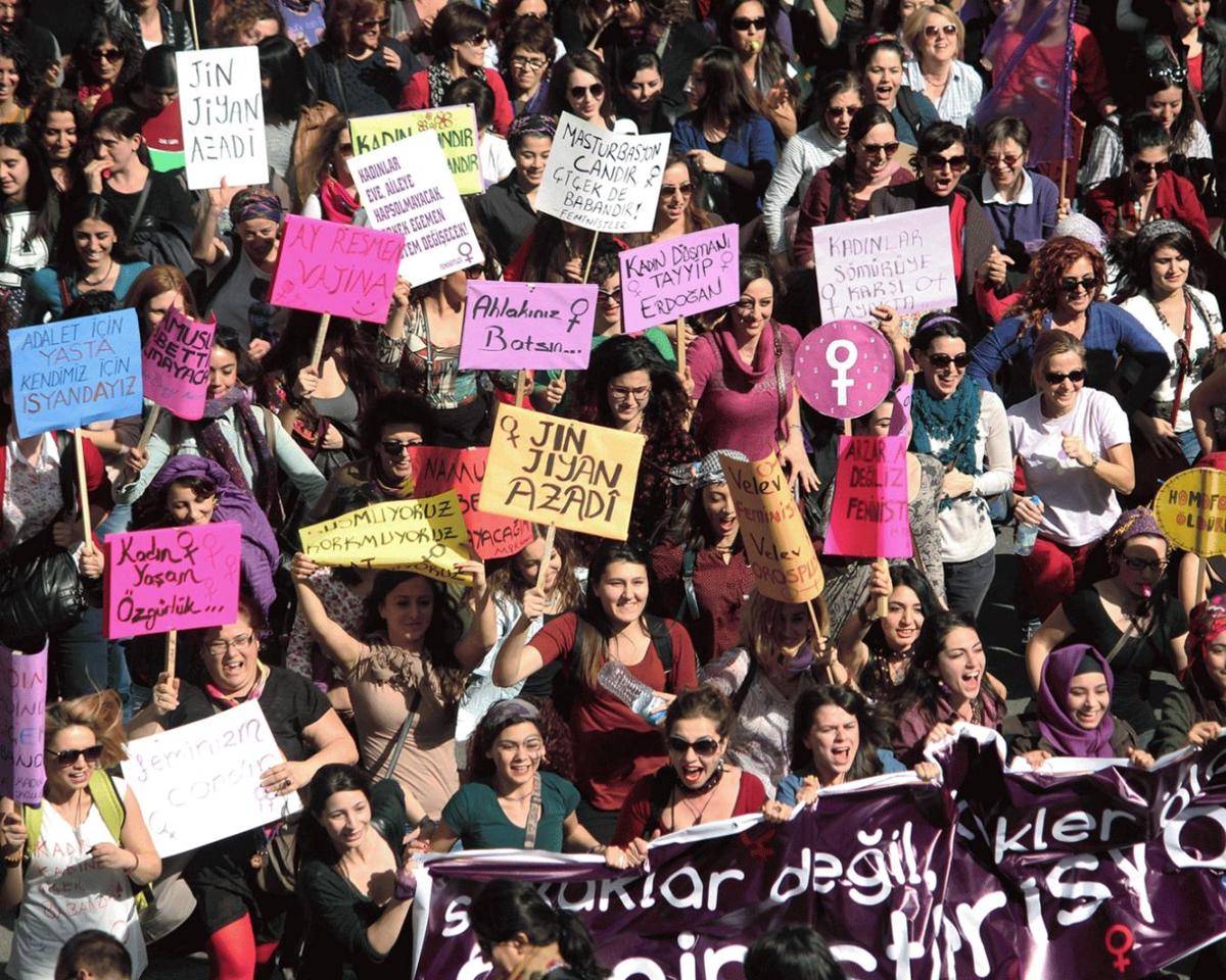 http://cdn.idntimes.com/content-images/post/20160308/womens-day-rex-49834dd41e713322b53c4e9edba1b6cc.jpeg