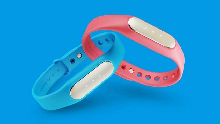 https://cdn.idntimes.com/content-images/post/20160830/xiaomi-mi-band-pulse-14db7a1925bad0f269734612e7a76a35.jpg