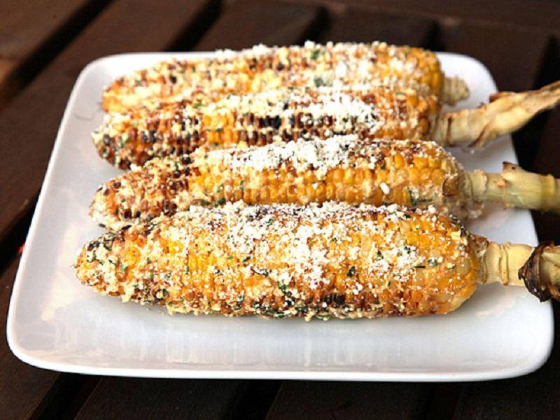 https://cdn.idntimes.com/content-images/post/20170518/20130621-mexican-street-corn-10-thumb-625xauto-334991-3aafee2bfebdedcd0b79d3c2b975d205.jpg
