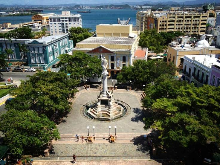 https://cdn.idntimes.com/content-images/post/20170721/38c7742387f3891d41622a9408bd270a-puerto-rico-plaza-d1446b86c95b5f0a213da1be913e4949.jpg