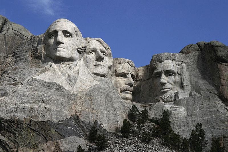 https://cdn.idntimes.com/content-images/post/20170530/800px-dean-franklin-060403-mount-rushmore-monument-by-sa-3-new-6d759bbfee638d810fc01817b8abf824.jpg