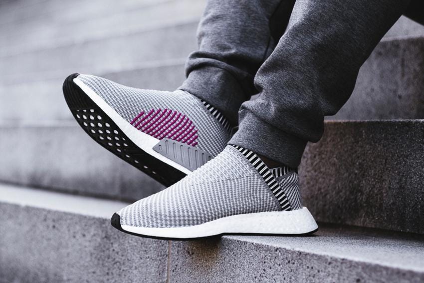 https://cdn.idntimes.com/content-images/post/20170522/adidas-nmd-city-sock-2-8030d5823cca4a5966465f90a6f7bc32.jpg