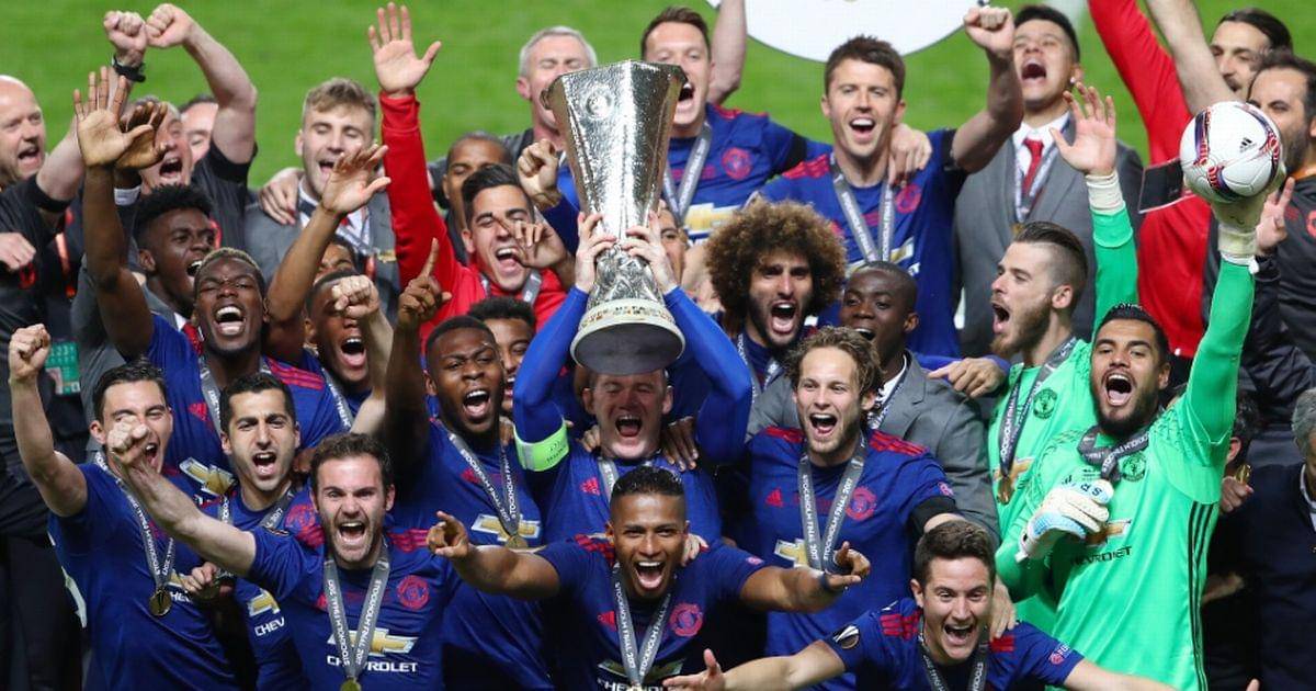 https://cdn.idntimes.com/content-images/post/20170609/ajax-v-manchester-united-uefa-europa-league-final-7d759a4e57323bf56c57fa7eeb92c92e.jpg