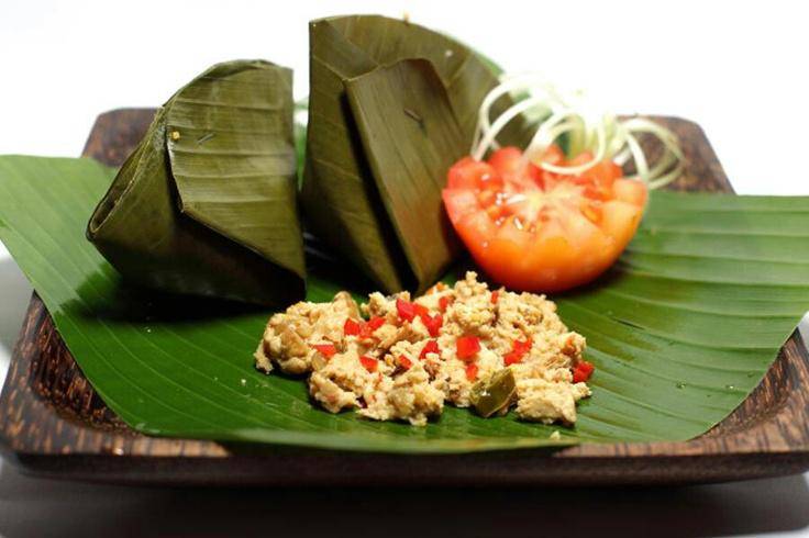 https://cdn.idntimes.com/content-images/post/20170717/b576027a02e68a0072286e4f6c9aec7e-ayam-babi-2e366432c3c62fbe445673bf8807f5df.jpg