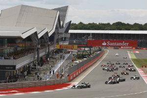 https://cdn.idntimes.com/content-images/post/20170712/chapter-silverstone-start-of-the-2014-british-grand-prix1-for-website-d62ee31fe08753fbf30b35e463043dce.jpg