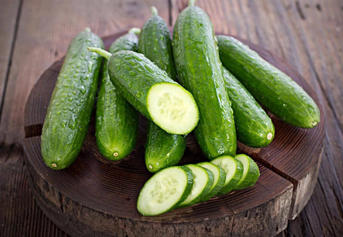 https://cdn.idntimes.com/content-images/post/20170607/cucumbers-fight-cancer-heart-disease-16411c4e4381609369ca7e52cadeac83.jpg
