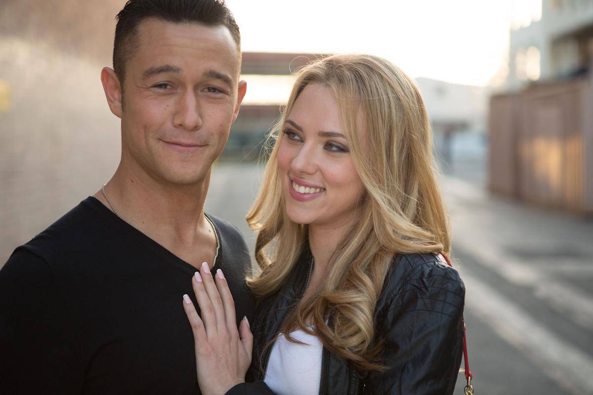 https://cdn.idntimes.com/content-images/post/20170707/don-jon-joseph-gordon-levitt-scarlett-johansson2-5865b921968c07924d4a0334210bb95f.jpg