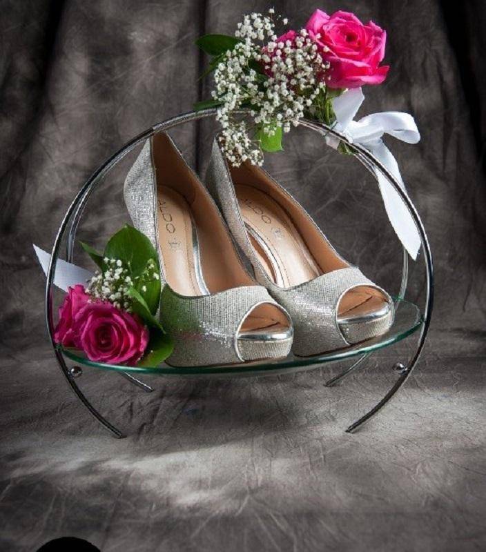 https://cdn.idntimes.com/content-images/post/20170710/gubahan-flower-555x630-eb635e6fe2c64e447a2c10689e5c380e.jpg