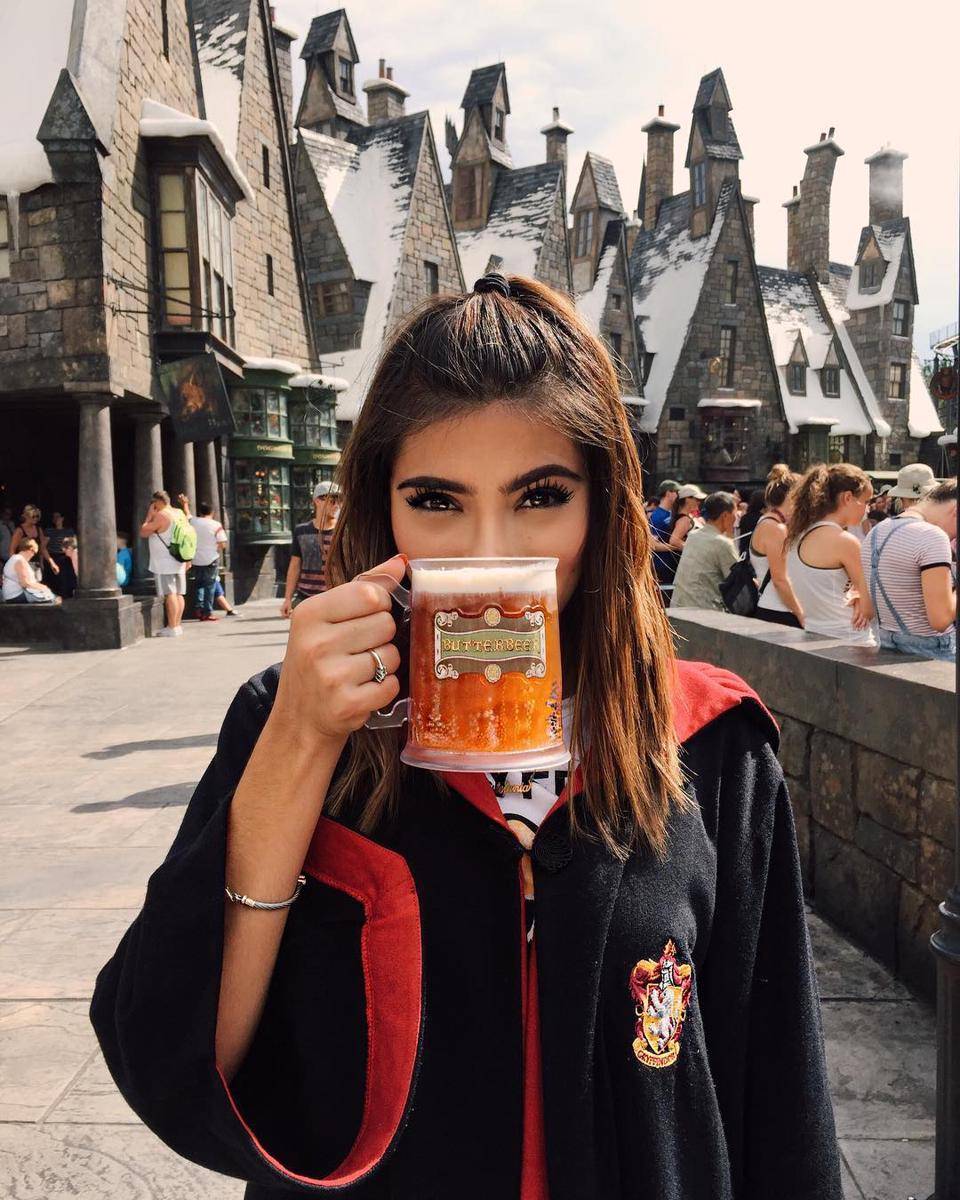https://cdn.idntimes.com/content-images/post/20170706/harry3-574aea12a21e0de9bfbdbf078951323a.jpg