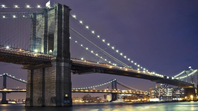 https://cdn.idntimes.com/content-images/post/20170710/hith-10-things-you-may-not-know-about-the-brooklyn-bridge-e-c273d111c66340117d684226fd6e711b.jpeg