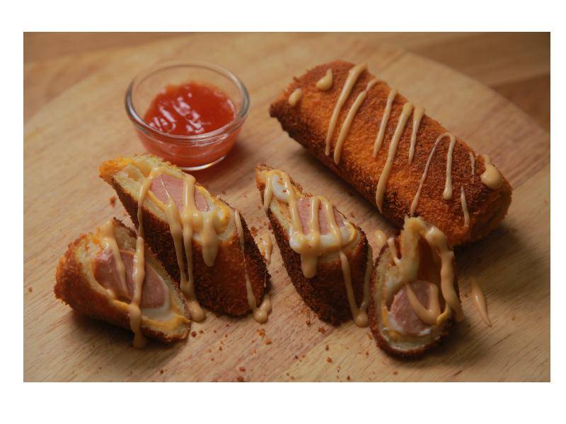 https://cdn.idntimes.com/content-images/post/20170603/hot-dog-cheese-1-8564b947d4631f0bddb179bd312a4403.jpg