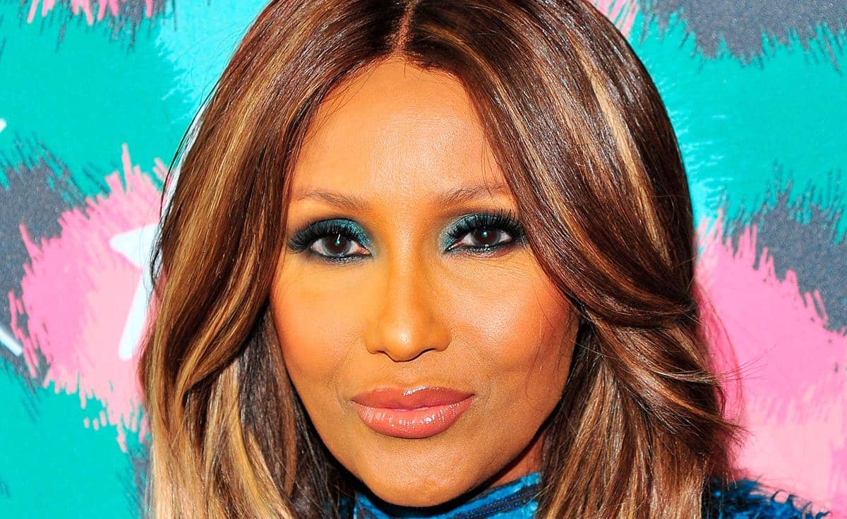 https://cdn.idntimes.com/content-images/post/20170522/iman-now-1-e8b43bc02e275491707f3dd84b849536.jpg