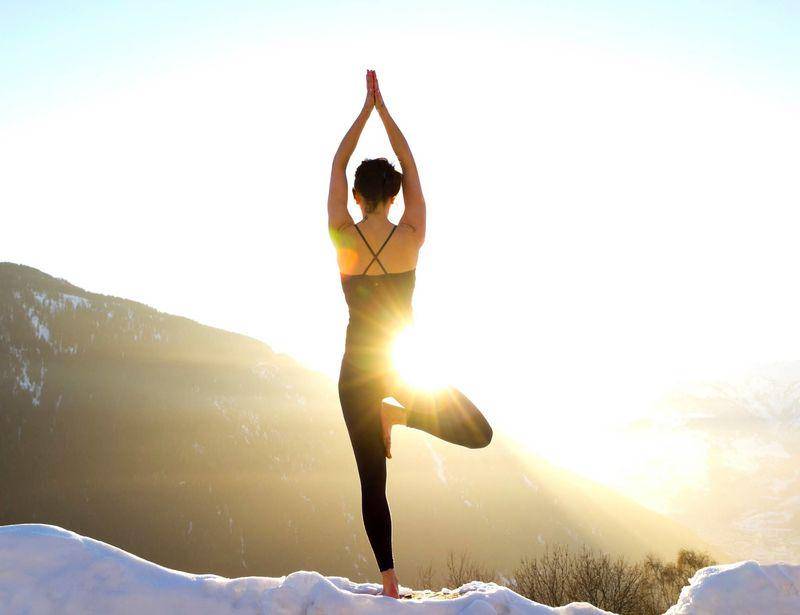 https://cdn.idntimes.com/content-images/post/20160531/inside-yoga-winter-camp-14486331178390-resize-cdbf7c4ec2858da43d4ee1462571ab77.jpg
