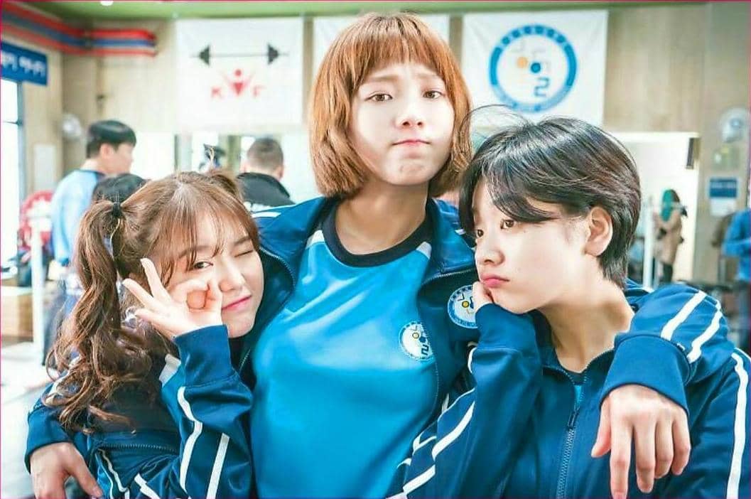 https://cdn.idntimes.com/content-images/post/20170605/kim-bok-joo-friends-05d04b6f129d67398038aed330e87308.jpg