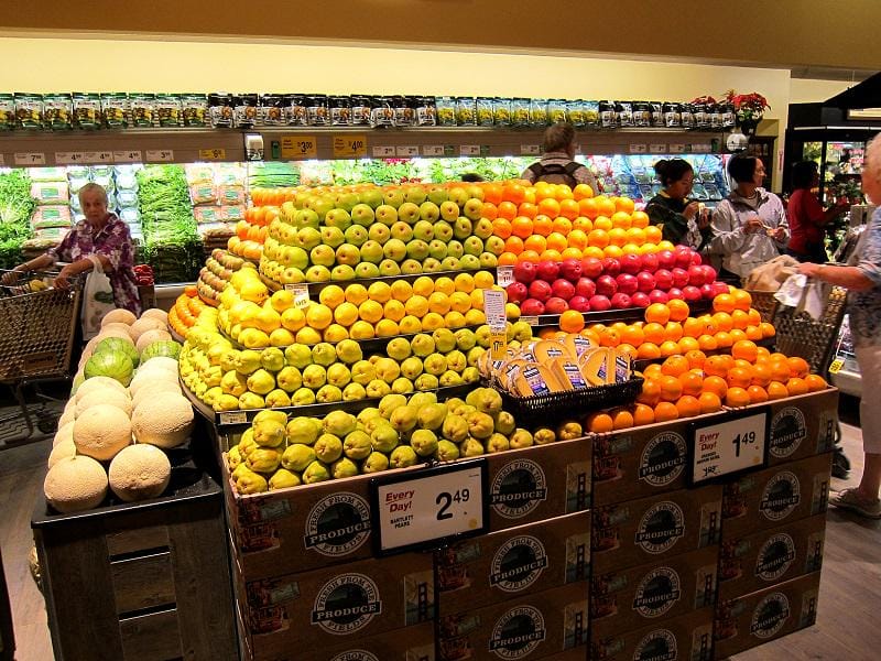 https://cdn.idntimes.com/content-images/post/20170619/laulani-safeway-produce-pears-135cd1a824b4ab50627fe0018185f1da.jpg