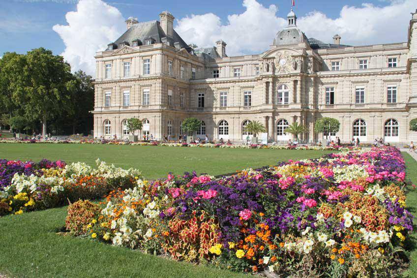 https://cdn.idntimes.com/content-images/post/20170714/luxembourg-02-aeb241840bd233147cc83dbe2a7cb0cf.jpg