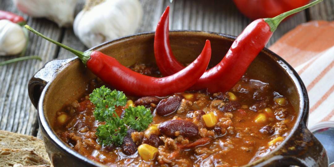 https://cdn.idntimes.com/content-images/post/20170529/men-who-like-spicy-foods-are-alpha-males-1101859-twobyone-bb38aa81ff8d2b60dd750e72c4a9a2e7.jpg