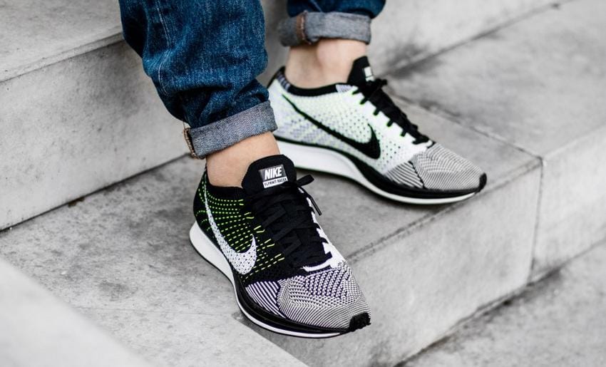 https://cdn.idntimes.com/content-images/post/20170522/nike-flyknit-racers-bbe1967eefb518fcee71e563e0ecacf0.jpg