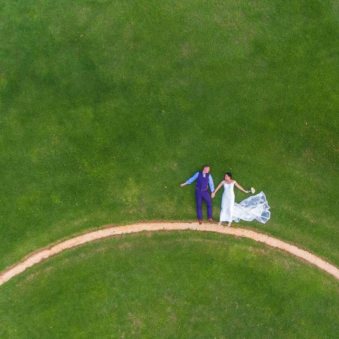 https://cdn.idntimes.com/content-images/post/20170519/prewed-drone-13-7f7e80bdc0b2344e286b9c0000e8252f.jpg