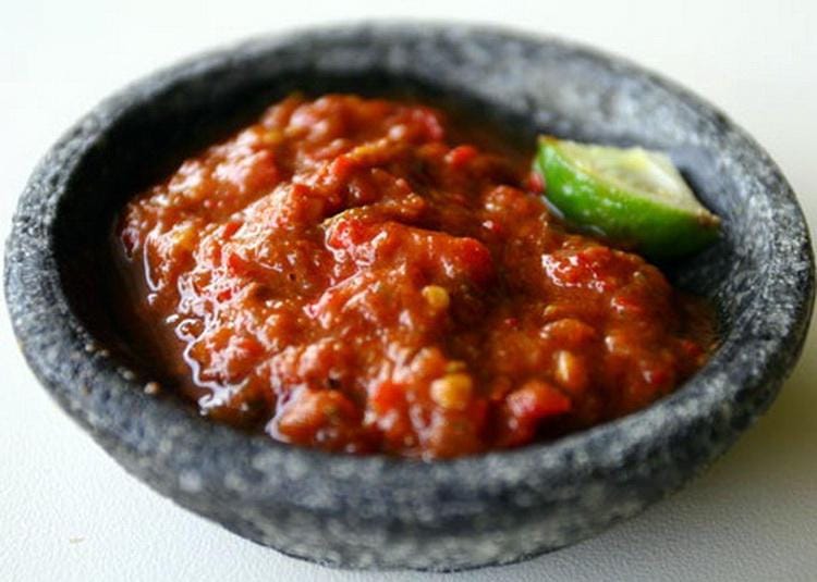 https://cdn.idntimes.com/content-images/post/20170712/resep-sambal-bajak-6e276cf3ac1a75ff38fd5d0295b201b8.jpg