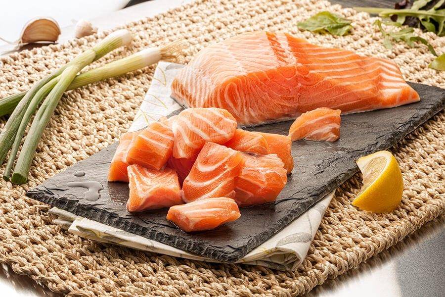 https://cdn.idntimes.com/content-images/post/20170731/salmon-5825d2bf20a335dced38f6631cd14662-8309d75b24bd7c07b48326063482a52a.jpg