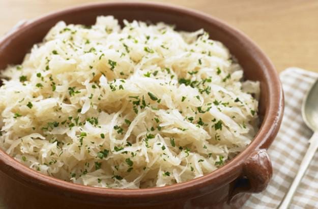 https://cdn.idntimes.com/content-images/post/20170717/sauerkraut-0835a4a0ec93526b514ea4a59062ba95.jpg