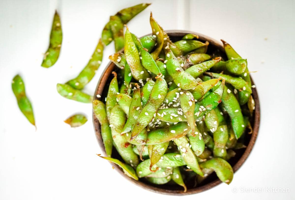 https://cdn.idntimes.com/content-images/post/20170619/sesame-soy-edamame-5a802ae3429af1b2389f7e5109cc9ddf.jpg