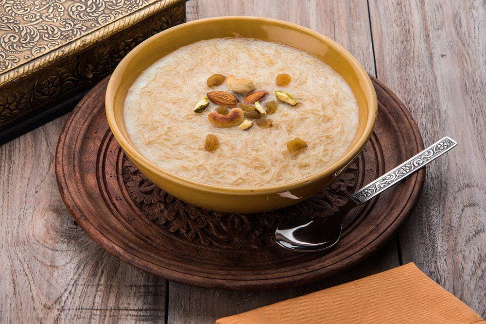 https://cdn.idntimes.com/content-images/post/20170620/sheer-khurma-hindi-recipe-12b12ce40ddcc0c809e786a1715689ec.jpg