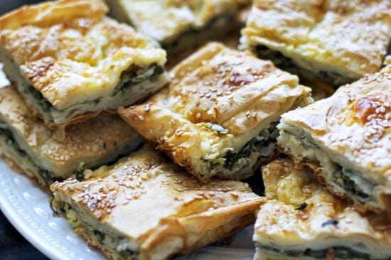 https://cdn.idntimes.com/content-images/post/20170801/spinach-borek-edited-1-b5e780076c14b84d90d8d4f3348724d7.jpg