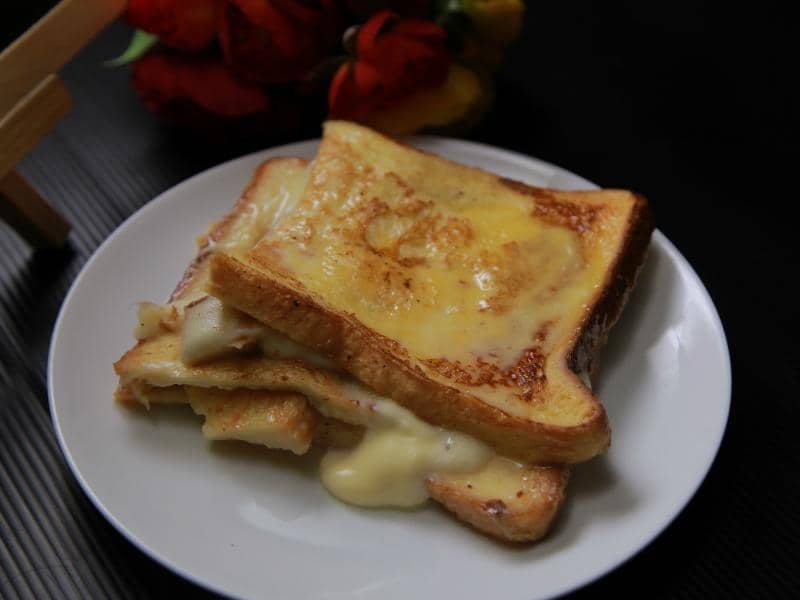 https://cdn.idntimes.com/content-images/post/20170529/stuffed-french-toast-1-17393f2474e7af8ae50d3489c55a18d6.jpg
