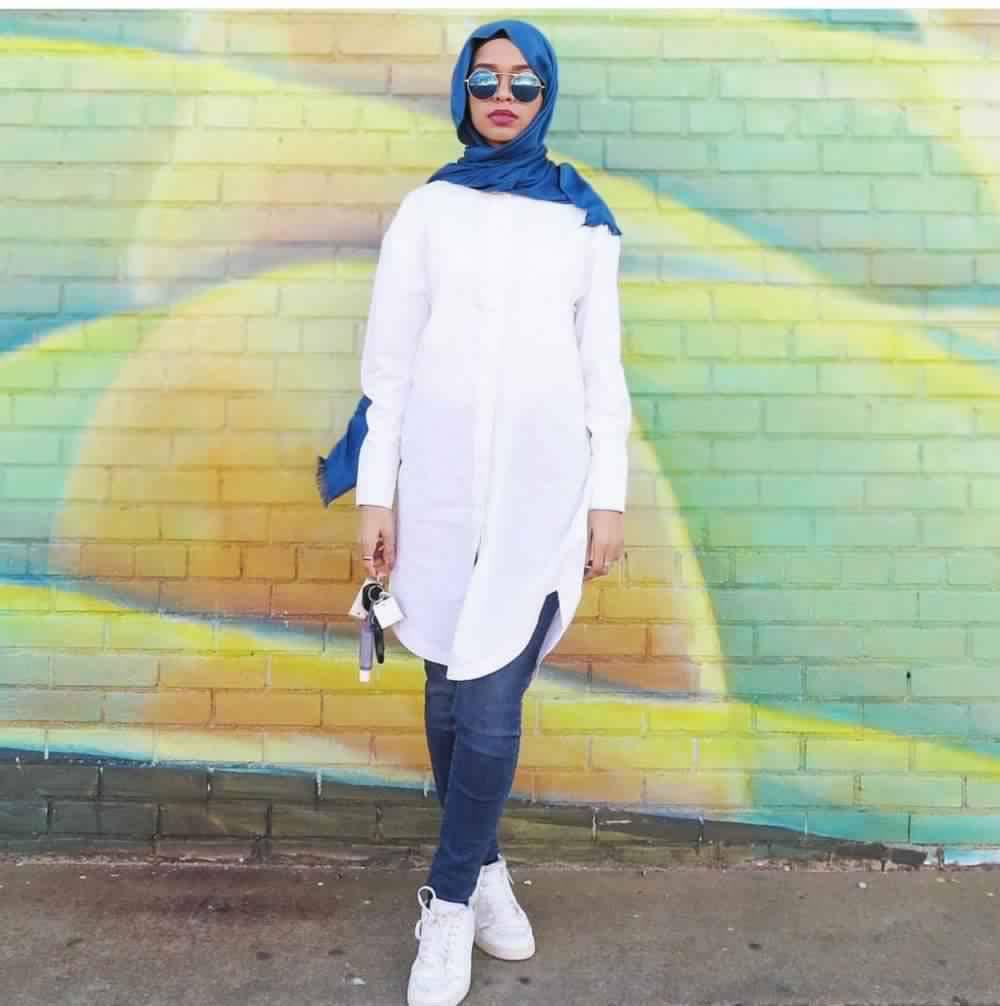 https://cdn.idntimes.com/content-images/post/20170530/style-hijab-avec-jeans15-d3567b2c9a403008c574fc71130d13ee.jpg