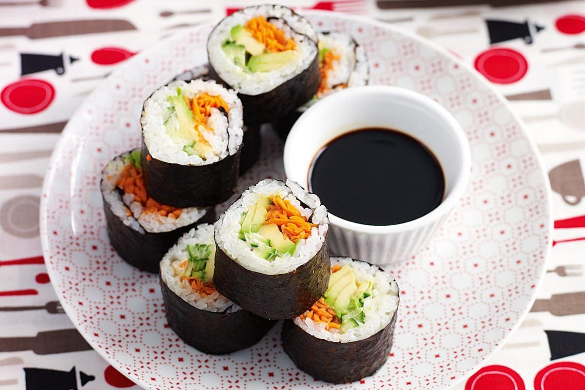 https://cdn.idntimes.com/content-images/post/20170728/sushi-for-kids-81300-1-abf4af27df9d905fbdfa5fb34c688d30.jpeg