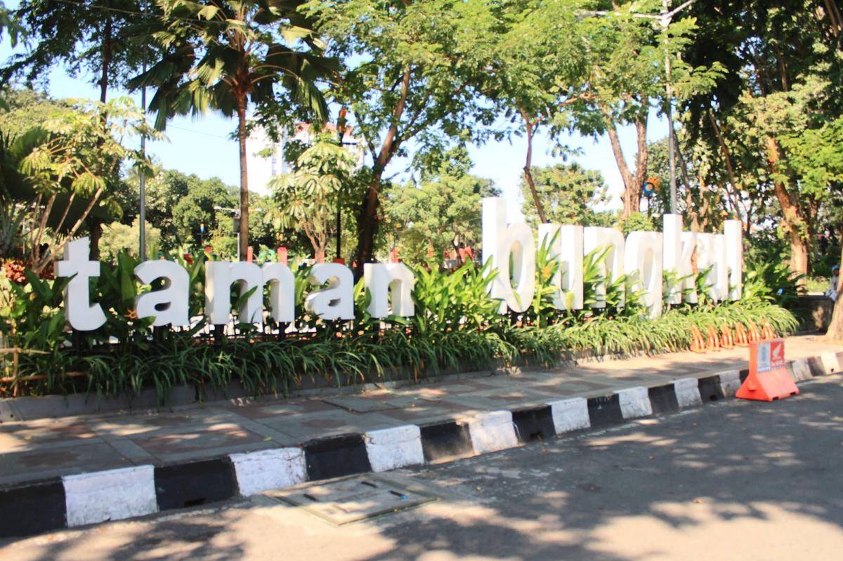 https://cdn.idntimes.com/content-images/post/20170529/taman-bungkul-ea245611560eb08131dc515bcb6383f1.jpg