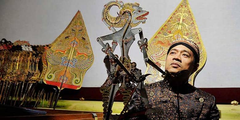 https://cdn.idntimes.com/content-images/post/20170519/wayang-84029add8bc431287e7b71bc366c9b71.jpg